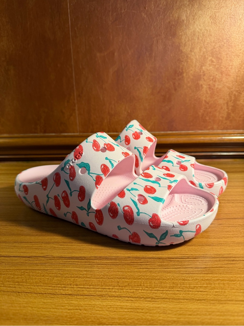 Crocs Classic Slide Sandals Pink Cherry Print Women's Size 11 Men's 9 Two Strap